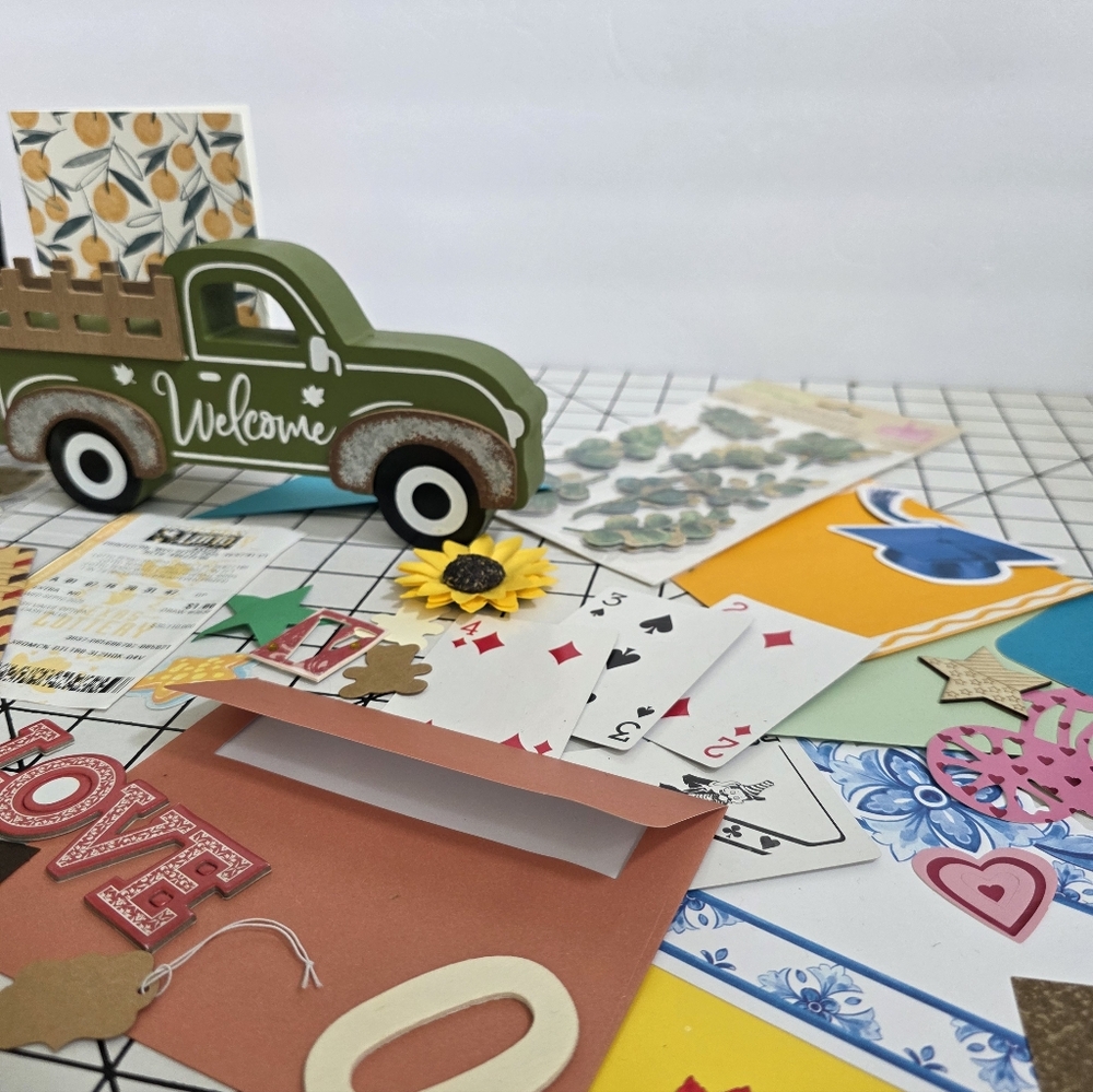 Mystery Junk Journal Scrap Pack - Picture 15 of 15